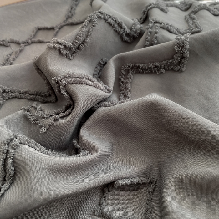 91家纺网 家纺一手货源 找家纺 琪格格纺织 2023新款韩式水洗棉剪花+牛奶绒四件套 洛克灰