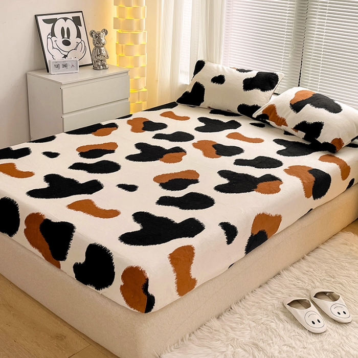 91家纺网 家纺一手货源 找家纺 捌月 2024冬季新款印花牛奶绒-床笠 泡芙