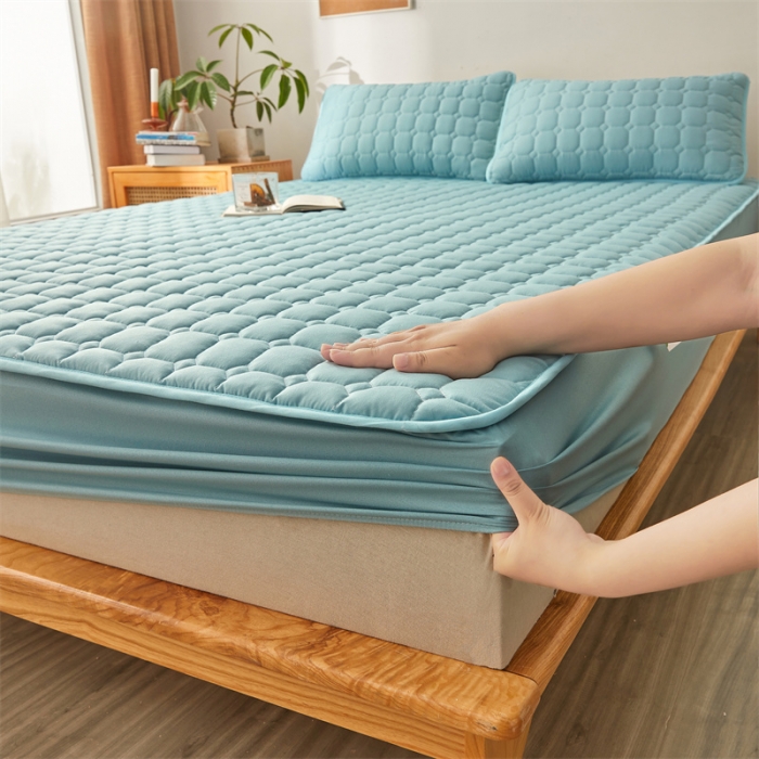 91家纺网 家纺一手货源 找家纺 雯豆 2022新款磨毛夹棉床笠纯色印花芦荟棉床垫保护垫 翡翠绿