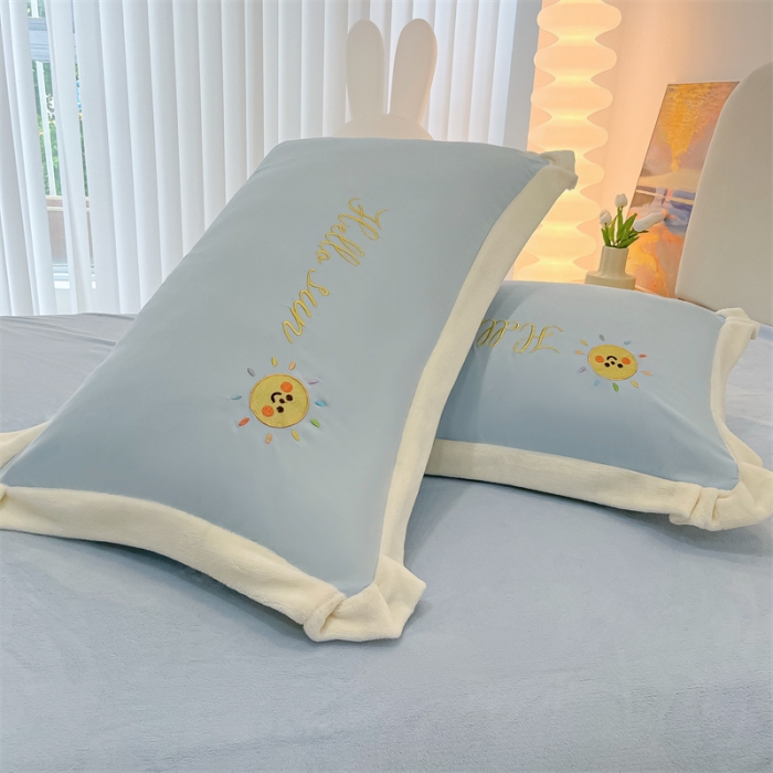 91家纺网 家纺一手货源 找家纺 眠帛家居 2022新款水洗棉拼牛奶绒绣花四件套 小太阳-奶油兰