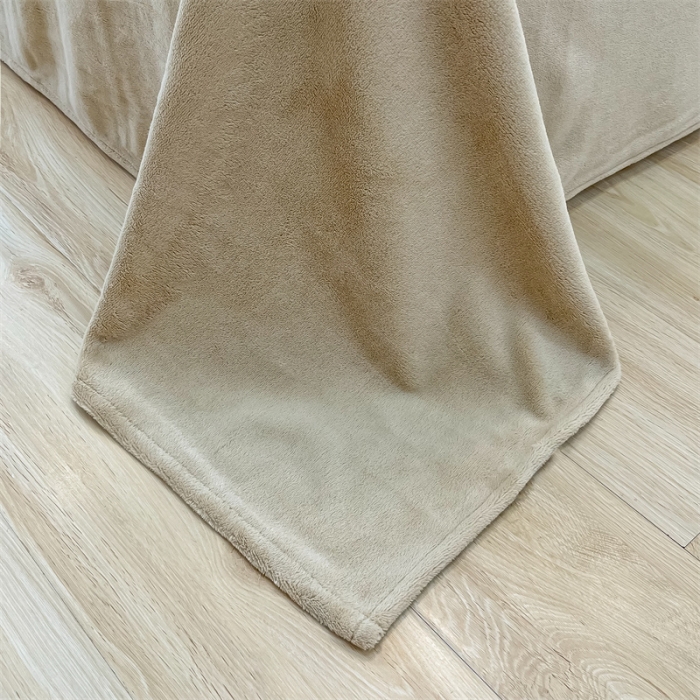 91家纺网 家纺一手货源 找家纺 眠帛家居 2022新款水洗棉拼牛奶绒绣花四件套 小熊