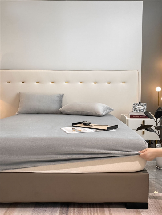 91家纺网 家纺一手货源 找家纺 （总）古吉梦 2022年新款牛奶绒纯色床笠三件套