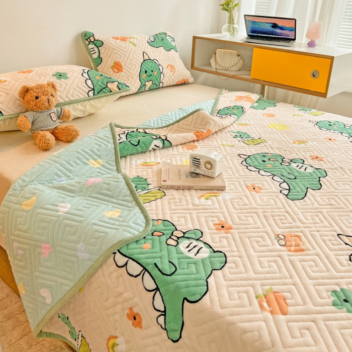 91家纺网 家纺一手货源 找家纺 羽爱 2024新款棉加绒床盖套件 元气恐龙