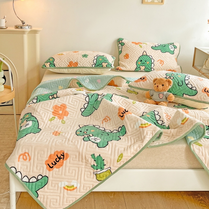 91家纺网 家纺一手货源 找家纺 羽爱 2024新款棉加绒床盖套件 元气恐龙