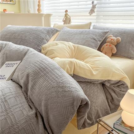 91家纺网 家纺一手货源 找家纺 （总）古吉梦 2022新款A类高克重华夫格雕花绒四件套