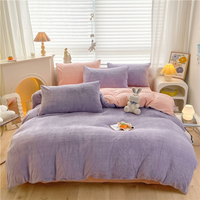 91家纺网 家纺一手货源 找家纺 古吉梦 2022新款A类高克重华夫格雕花绒四件套 华夫格-丁香紫+藕粉