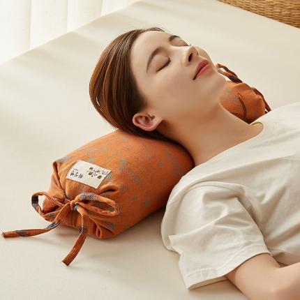 91家纺网 家纺一手货源 找家纺 乐可 2022新款双层纱荞麦糖果枕 靓丽橙