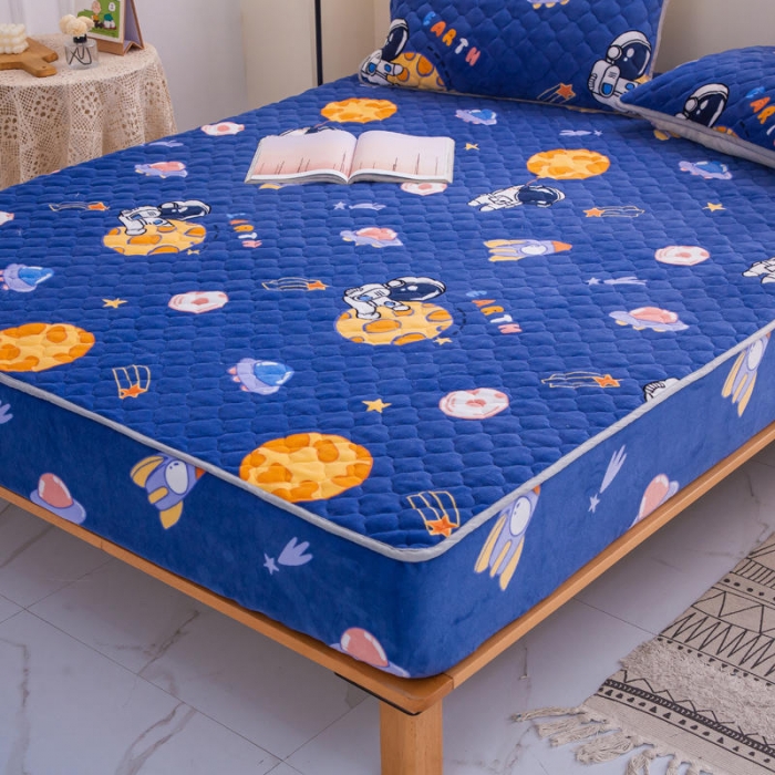 91家纺网 家纺一手货源 找家纺 小虾米 2022新款大床牛奶绒夹棉床笠 遨游太空