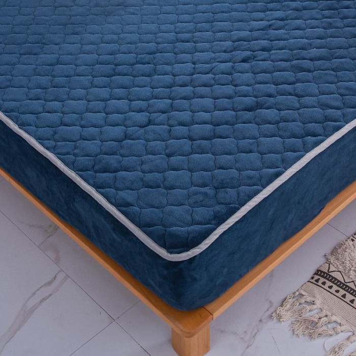 91家纺网 家纺一手货源 找家纺 小虾米 2022新款大床牛奶绒夹棉床笠 宝蓝