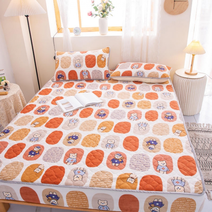 91家纺网 家纺一手货源 找家纺 小虾米 2022新款大床牛奶绒夹棉床笠 波点小熊