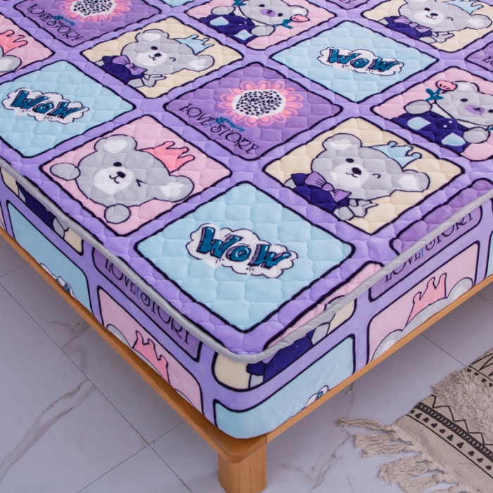 91家纺网 家纺一手货源 找家纺 小虾米 2022新款大床牛奶绒夹棉床笠 皇冠熊