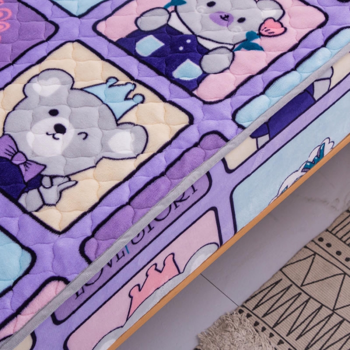 91家纺网 家纺一手货源 找家纺 小虾米 2022新款大床牛奶绒夹棉床笠 皇冠熊