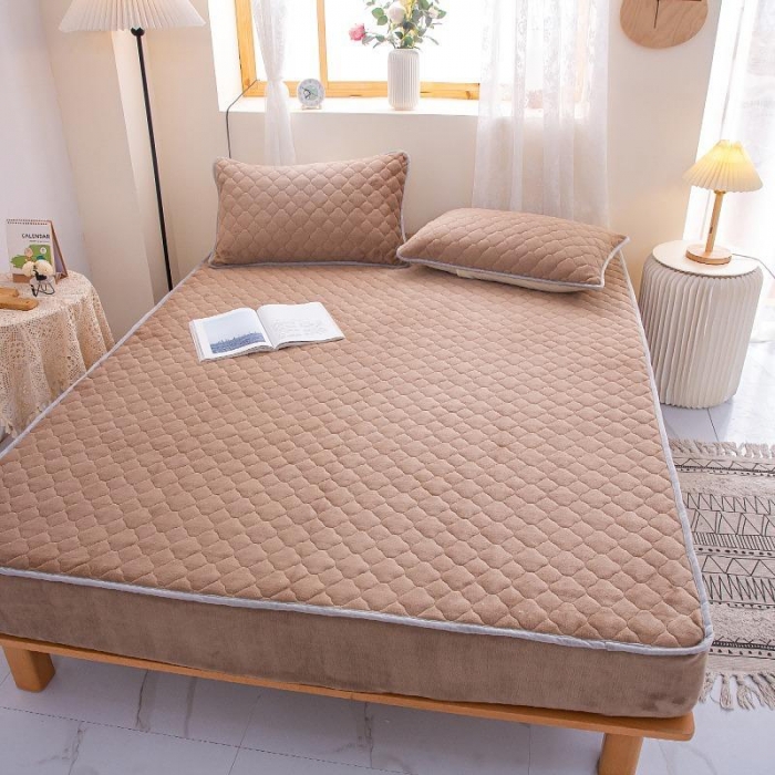 91家纺网 家纺一手货源 找家纺 小虾米 2022新款大床牛奶绒夹棉床笠 咖啡