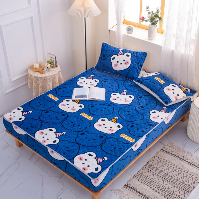 91家纺网 家纺一手货源 找家纺 小虾米 2022新款大床牛奶绒夹棉床笠 双影熊