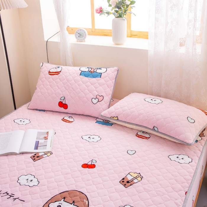 91家纺网 家纺一手货源 找家纺 小虾米 2022新款大床牛奶绒夹棉床笠 童年女孩