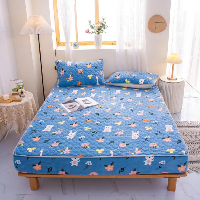 91家纺网 家纺一手货源 找家纺 小虾米 2022新款大床牛奶绒夹棉床笠 温馨小鹿