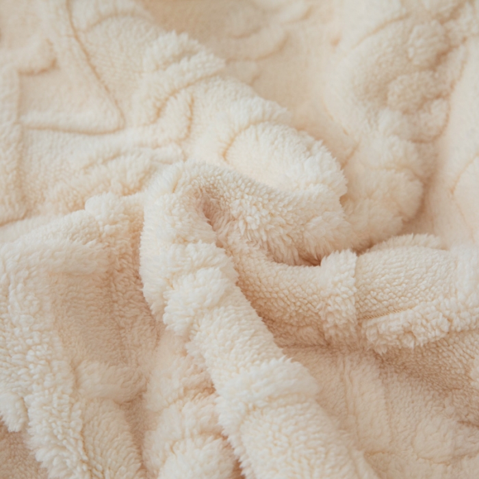 91家纺网 家纺一手货源 找家纺 卡琪曼 2022双面塔芙绒羊羔绒毛毯办公室午睡盖毯子 米白色
