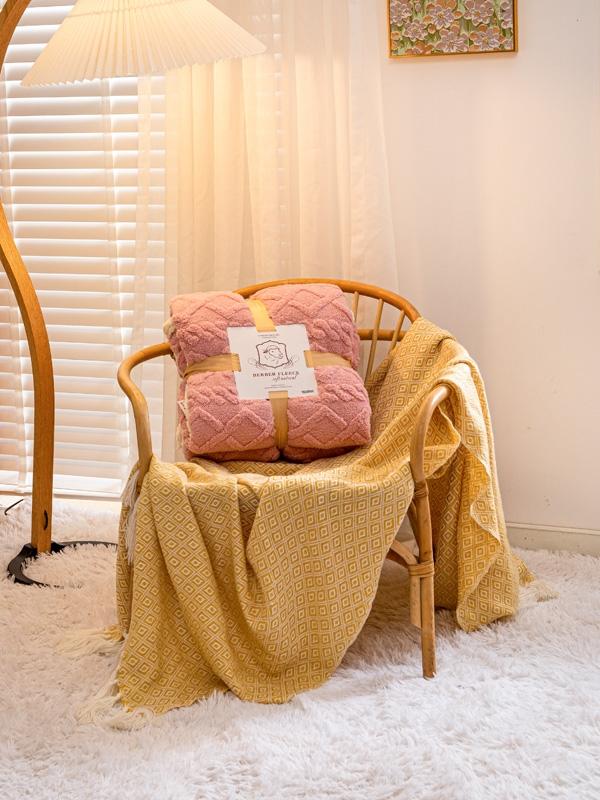 91家纺网 家纺一手货源 找家纺 卡琪曼 2022双面塔芙绒羊羔绒毛毯办公室午睡盖毯子 粉色