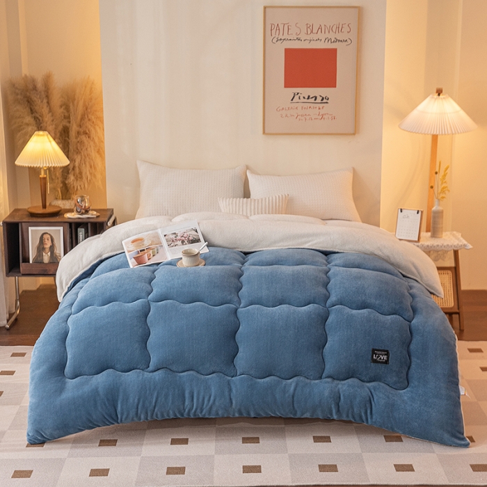 91家纺网 家纺一手货源 找家纺 永耀-2022新款直播供货牛奶绒冬被子芯 蓝色