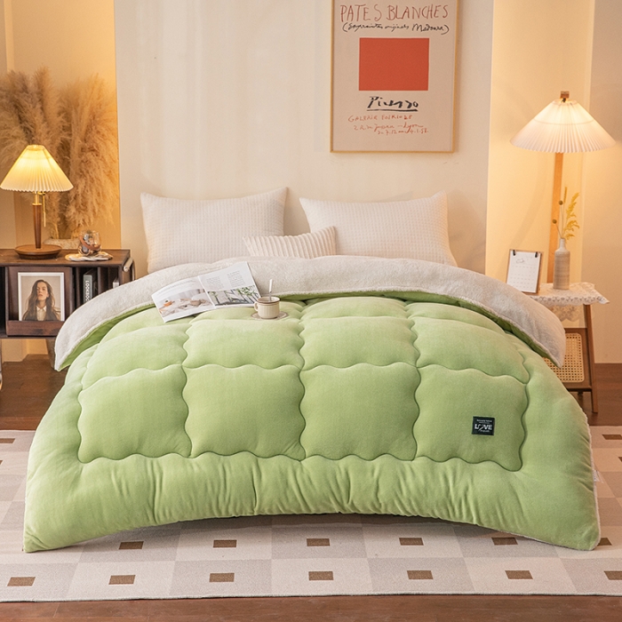 91家纺网 家纺一手货源 找家纺 永耀-2022新款直播供货牛奶绒冬被子芯 绿色