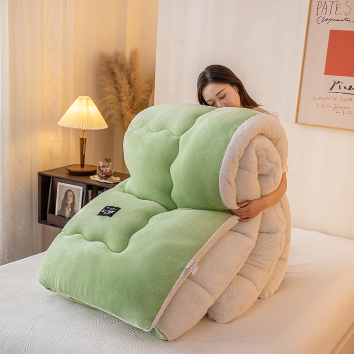 91家纺网 家纺一手货源 找家纺 永耀-2022新款直播供货牛奶绒冬被子芯 绿色