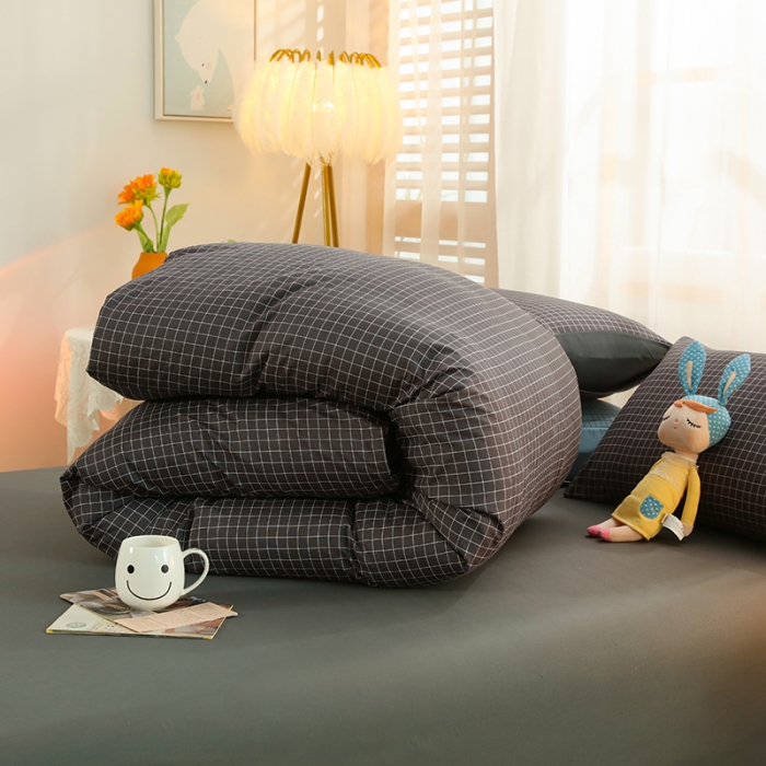 91家纺网 家纺一手货源 找家纺 家贝爱 2022新款升级款无印风轻奢水洗棉四件套围棋格深灰