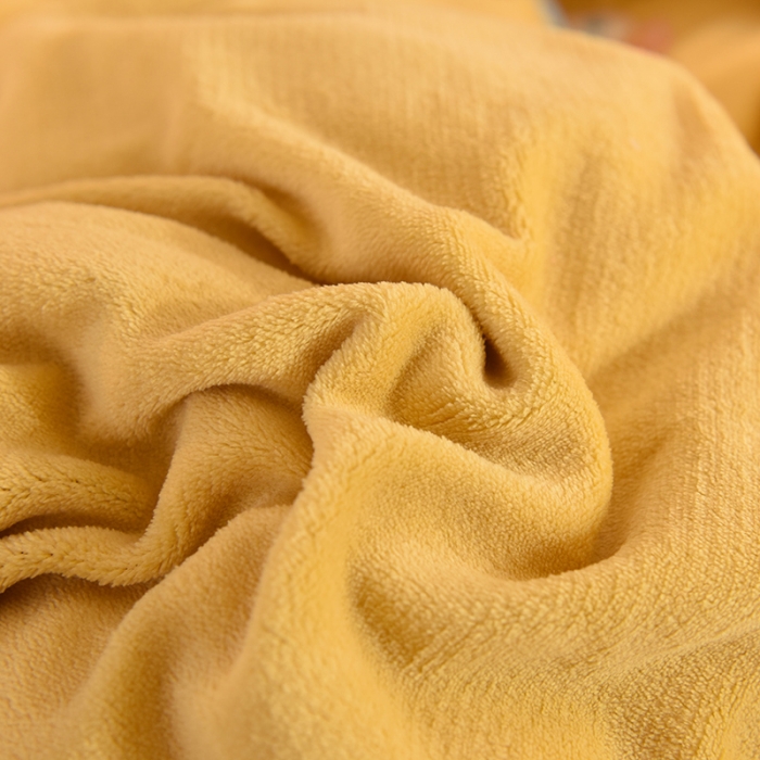 91家纺网 家纺一手货源 找家纺 甜之梦 2025新款毛巾绣牛奶绒被套 满天星嫩黄