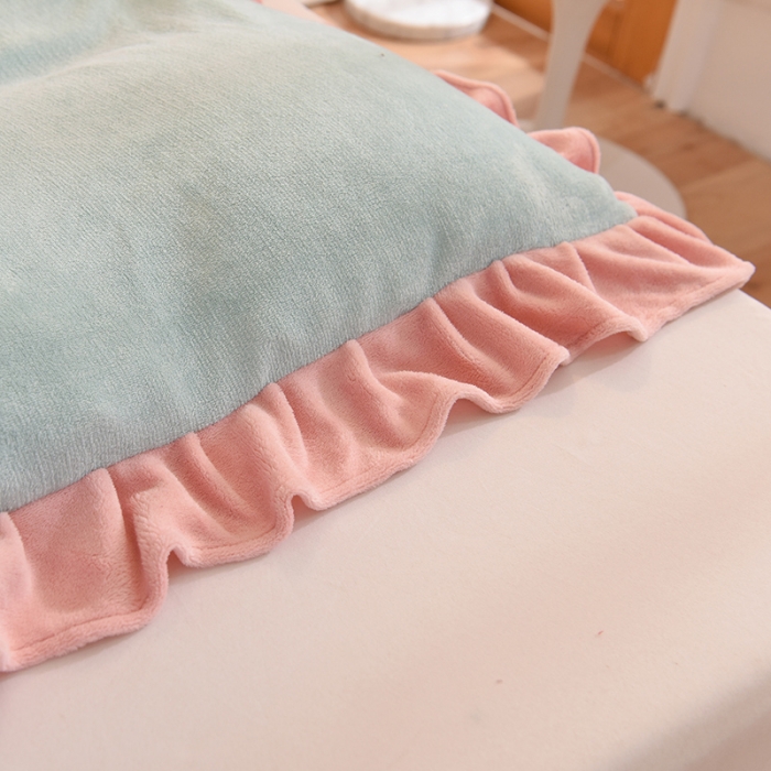 91家纺网 家纺一手货源 找家纺 甜之梦 2025新款毛巾绣牛奶绒被套 满天星嫩绿