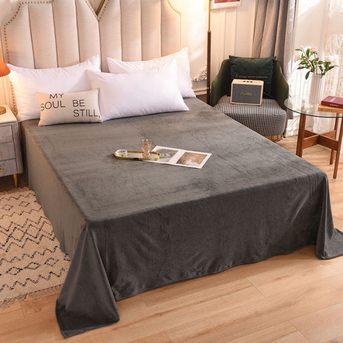 91家纺网 家纺一手货源 找家纺 甜之梦 2025新款毛巾绣牛奶绒床单 乖乖龙深灰