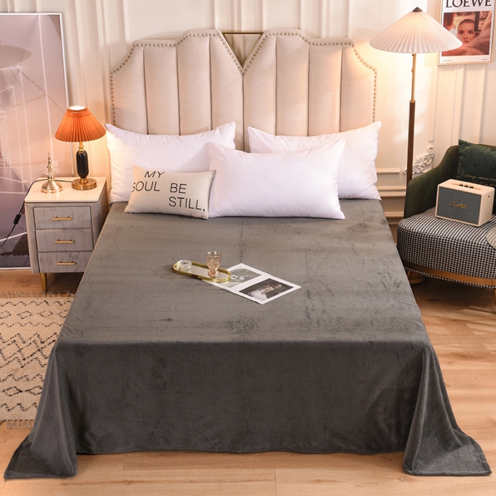 91家纺网 家纺一手货源 找家纺 甜之梦 2025新款毛巾绣牛奶绒床单 满天星深灰