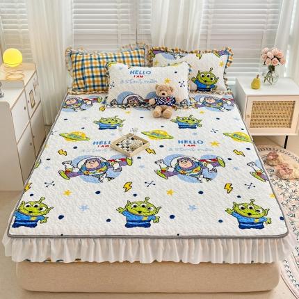 91家纺网 家纺一手货源 找家纺 金丝鸟 2022新款迪士尼系列夹棉绗缝牛奶绒花边床笠 巴斯光年