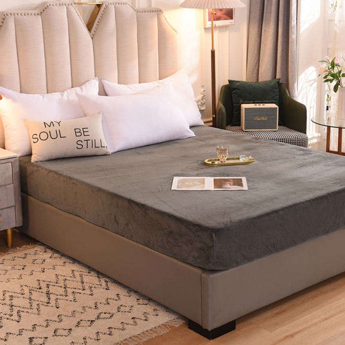 91家纺网 家纺一手货源 找家纺 甜之梦 2025新款毛巾绣牛奶绒床笠 乖乖龙深灰