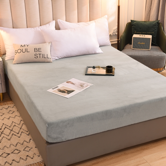 91家纺网 家纺一手货源 找家纺 甜之梦 2025新款毛巾绣牛奶绒床笠 满天星浅灰