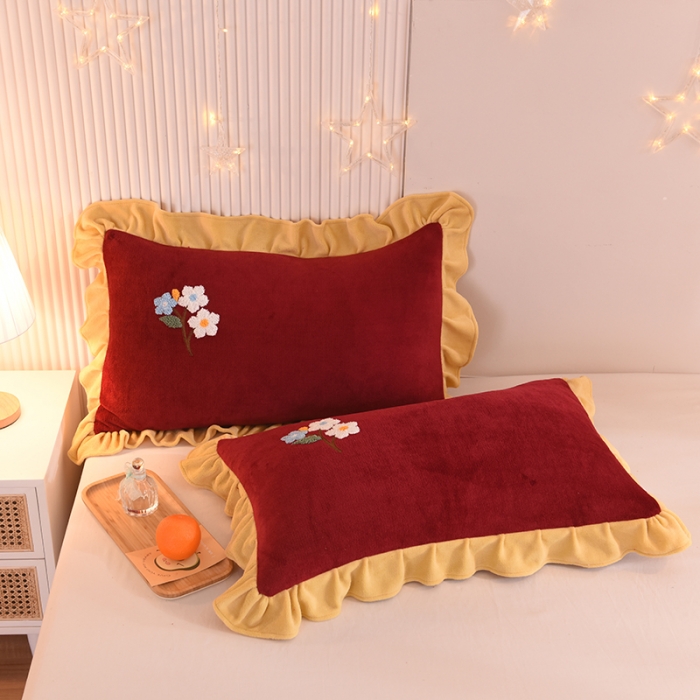 91家纺网 家纺一手货源 找家纺 甜之梦 2025新款毛巾绣牛奶绒枕套 48*74/对 满天星洋酒红