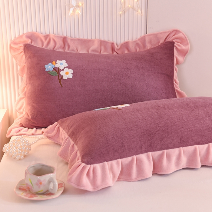 91家纺网 家纺一手货源 找家纺 甜之梦 2025新款毛巾绣牛奶绒枕套 48*74/对 满天星紫豆沙