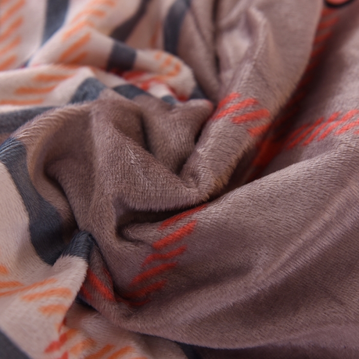 91家纺网 家纺一手货源 找家纺 甜之梦 2025新款水晶绒单品印花被套 格子萌熊