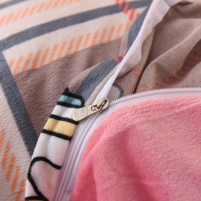 91家纺网 家纺一手货源 找家纺 甜之梦 2025新款水晶绒单品印花被套 格子萌熊