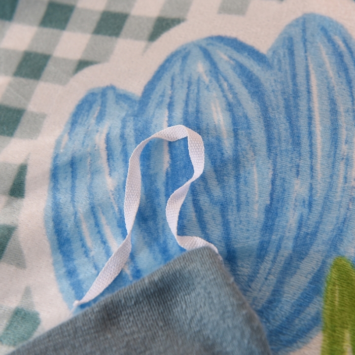 91家纺网 家纺一手货源 找家纺 甜之梦 2025新款水晶绒单品印花被套 格子三瓣花