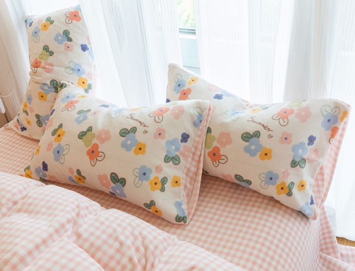 91家纺网 家纺一手货源 找家纺 千朵2022新款牛奶绒系列四件套 花梦