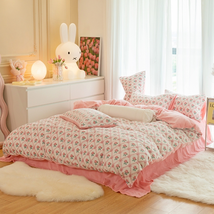 91家纺网 家纺一手货源 找家纺 千朵2022新款牛奶绒系列四件套 恋语