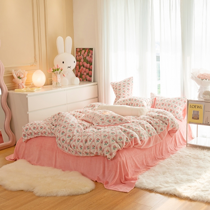 91家纺网 家纺一手货源 找家纺 千朵2022新款牛奶绒系列四件套 恋语