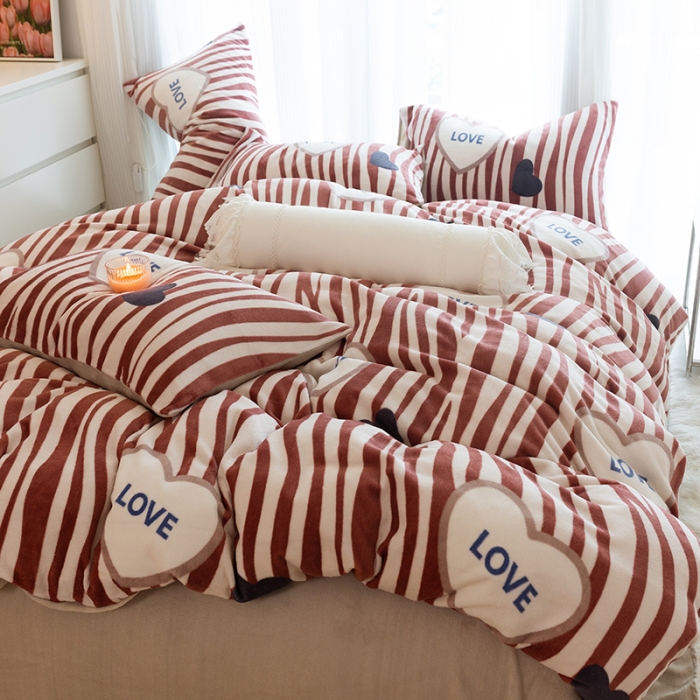 91家纺网 家纺一手货源 找家纺 千朵2022新款牛奶绒系列四件套 倾心