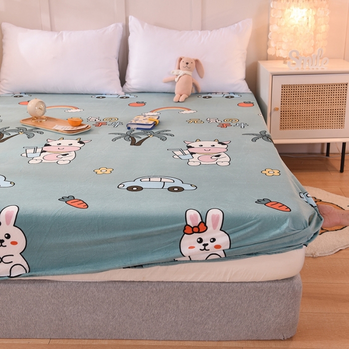 91家纺网 家纺一手货源 找家纺 甜之梦 2025新款水晶绒单品印花床笠 小牛露西