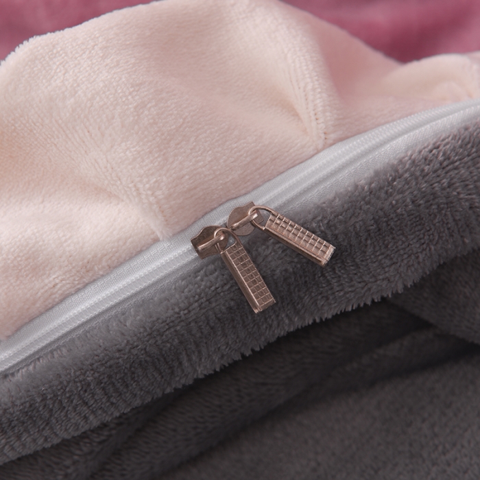 91家纺网 家纺一手货源 找家纺 芃成 2022新款加厚保暖牛奶绒绣花四件套 蝶舞  豆沙