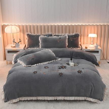 芃成 2022新款加厚保暖牛奶绒绣花四件套 花漾 紫灰