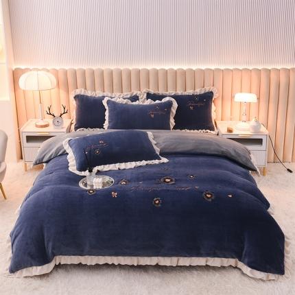 芃成 2022新款加厚保暖牛奶绒绣花四件套 花漾 宝石蓝