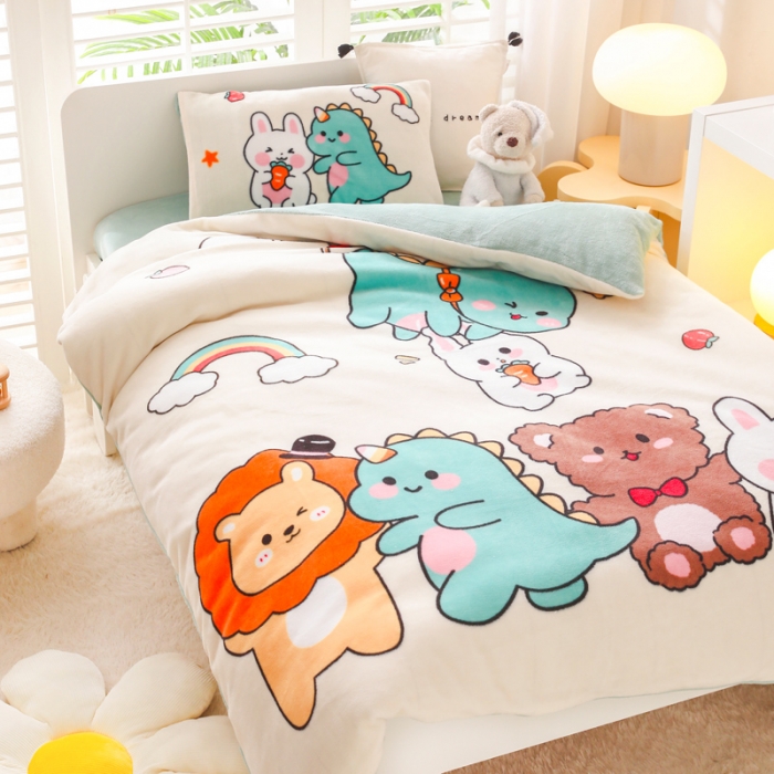 91家纺网 家纺一手货源 找家纺 鱼宝 2022新款大版牛奶绒婴童套件 动物之家