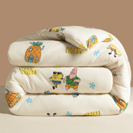 91家纺网 家纺一手货源 找家纺 大彩家居A类针织棉海绵宝宝大豆被豆豆被冬被子春秋被被芯直播 阳光海滩