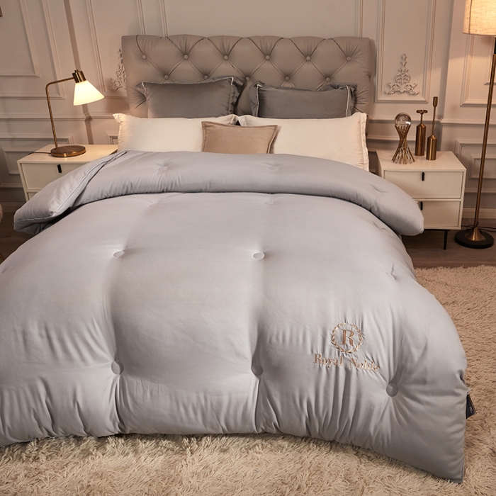 91家纺网 家纺一手货源 找家纺 天瑜家纺 2023洛卡棉冬被秋冬被子丝棉被芯 灰色