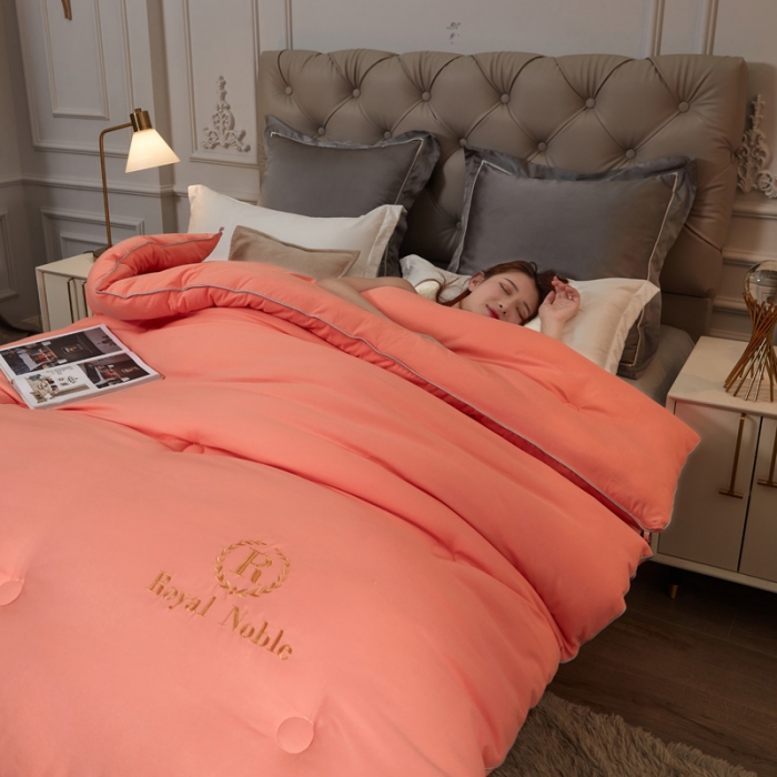 91家纺网 家纺一手货源 找家纺 天瑜家纺 2023洛卡棉冬被秋冬被子丝棉被芯 桔色